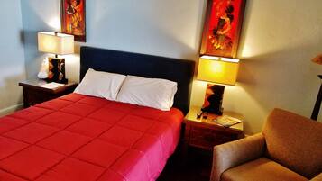 5 bedrooms, free WiFi, bed sheets