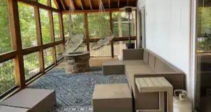 Lake Haven, Breathtaking views, pet-friendly, Stunning outdoor spaces