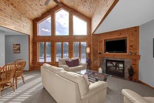 Elite Villa | 2 bedrooms, iron/ironing board, free WiFi, bed sheets