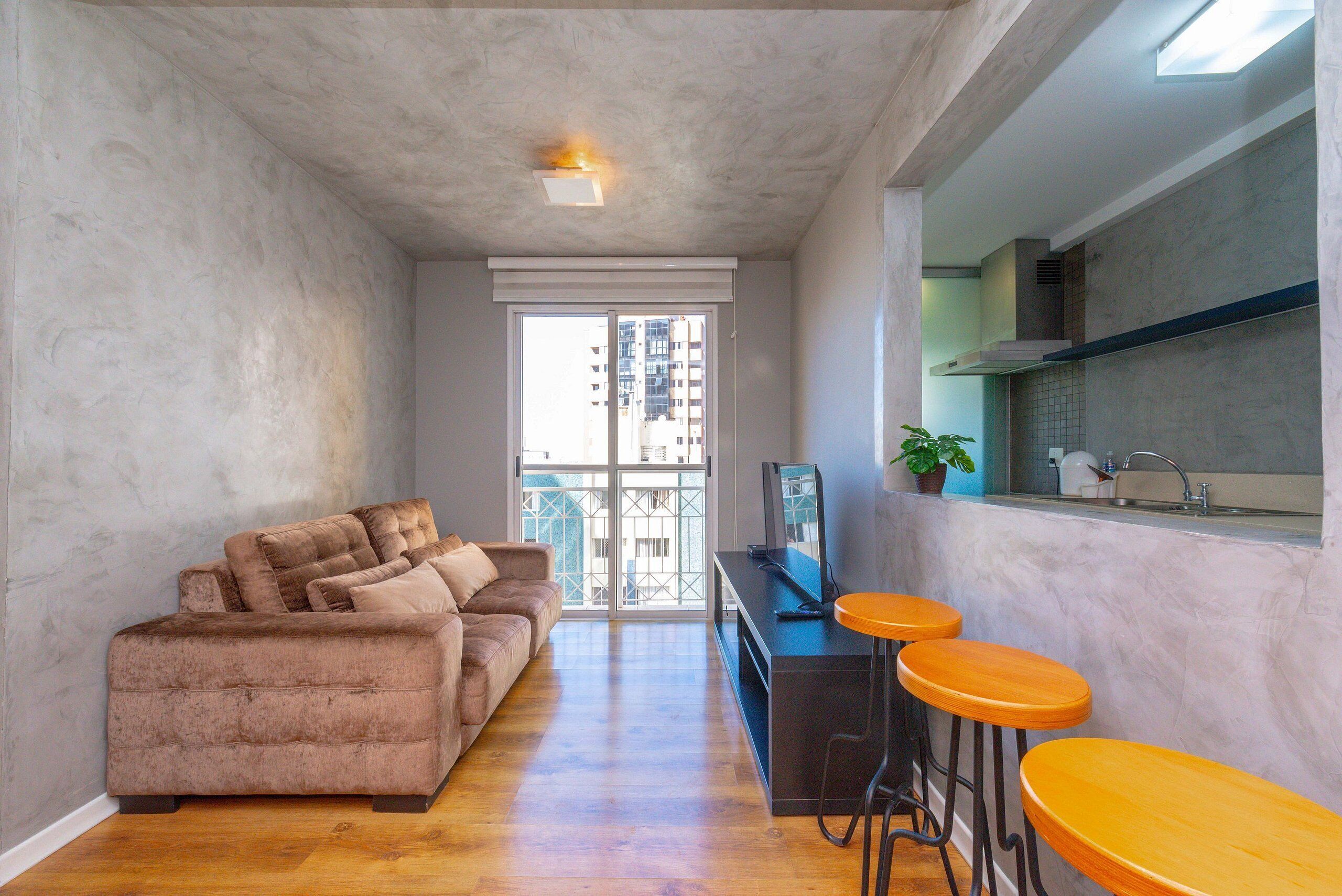 Basic Apartment | Living area | TV