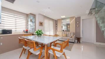 Apartamento básico | Opções para refeição