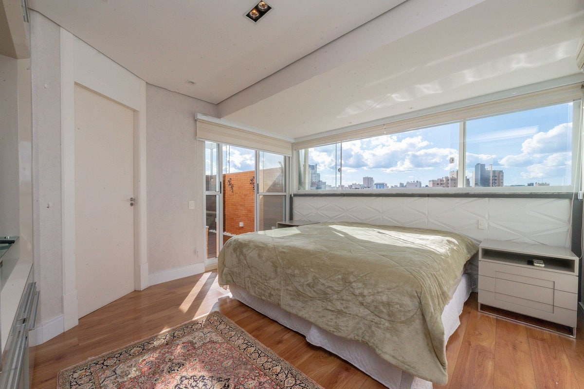 Basic Apartment | 2 bedrooms, desk, free WiFi