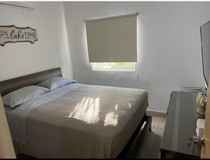 2 Schlafzimmer, Bügeleisen/Bügelbrett, kostenloses WLAN, Bettwäsche