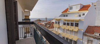 Lighthouse Apartment by Trip2Portugal