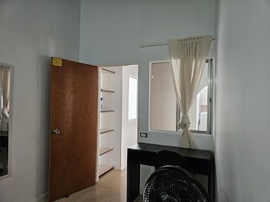 Interior - Spacious and comfortable two-bedroom apartment in Poblado (Medellín)