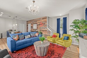 Smart-TV, Bücher, Musikbibliothek