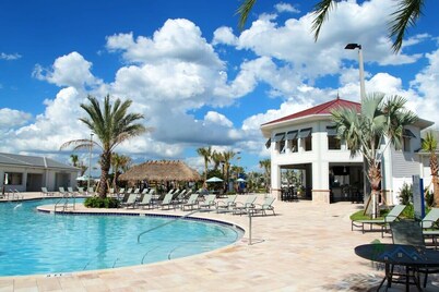5 Bedroom at Storey Lake Orlando FL close to Disney 4851