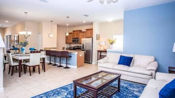 Exclusive House | 5 bedrooms, in-room safe, individually decorated, individually furnished