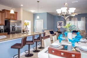 Exclusive House | 5 bedrooms, in-room safe, individually decorated, individually furnished - 5 Bedroom at Storey Lake Orlando FL close to Disney 4851 (Kissimmee)