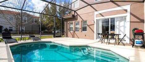 Exclusive House | 4 bilik tidur, peti besi dalam bilik, dihias secara berasingan