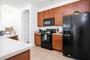 Exclusive House | In-room safe, individually decorated, individually furnished, desk