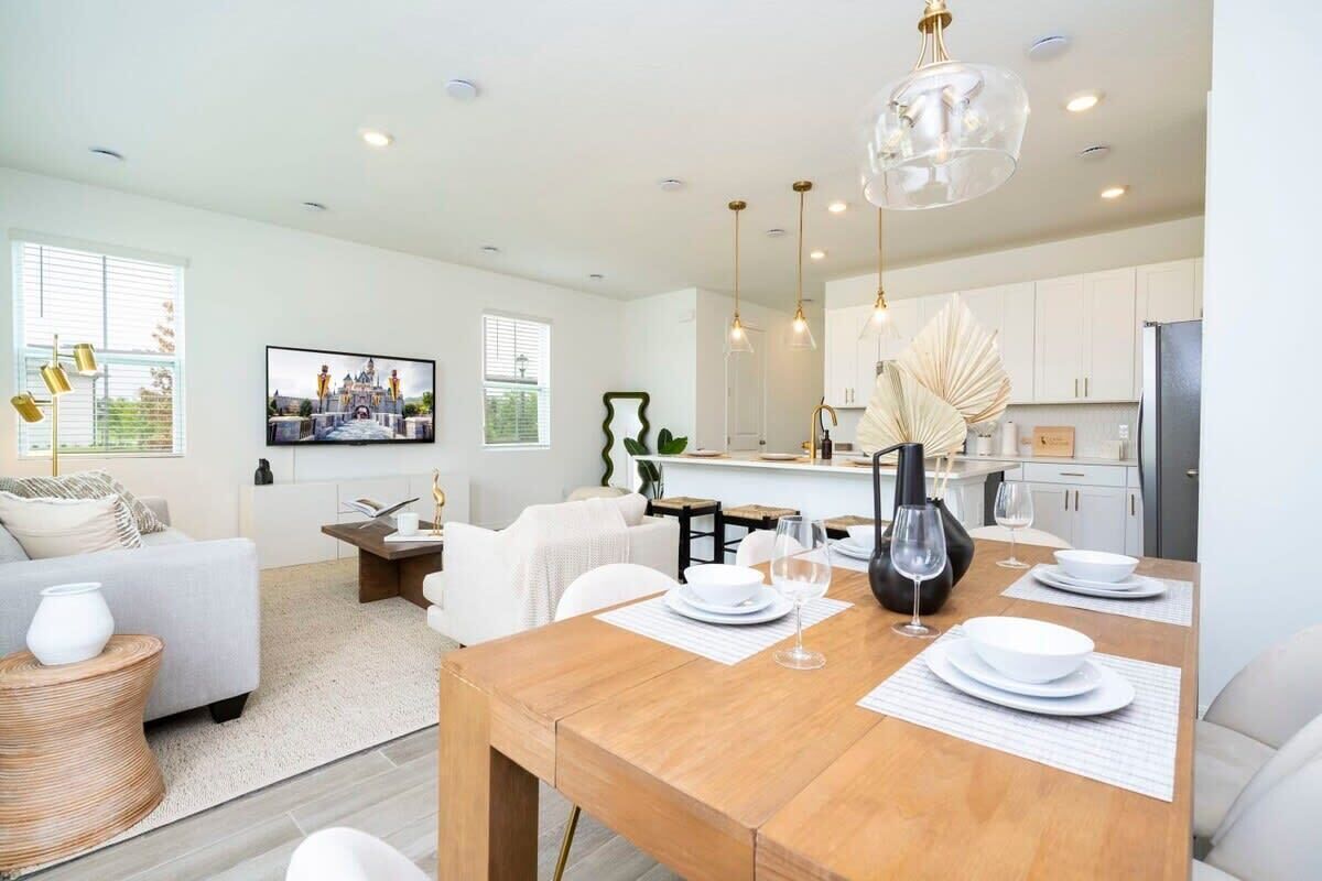 Exclusive House | 4 bedrooms, in-room safe, individually decorated, individually furnished