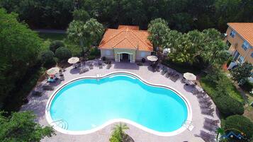 Exclusive House | In-room safe, individually decorated, individually furnished, desk