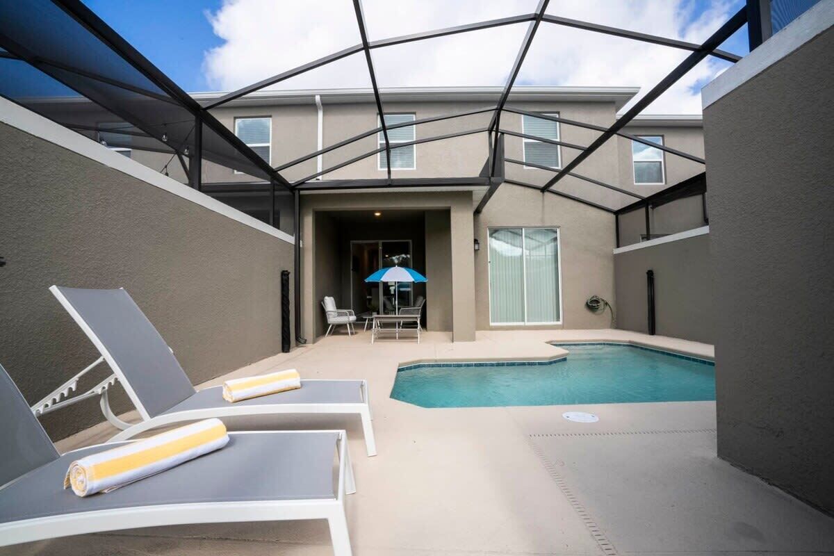 Nhà Exclusive | Hồ bơi riêng