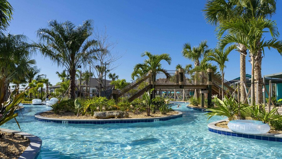 Splendid 5Bd Close to Disney at Storey Lake 4251