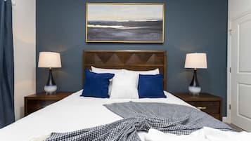 Exclusive House | 4 bedrooms, in-room safe, individually decorated, individually furnished