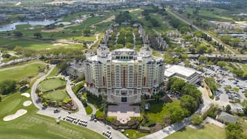 Exclusive House | Resort view