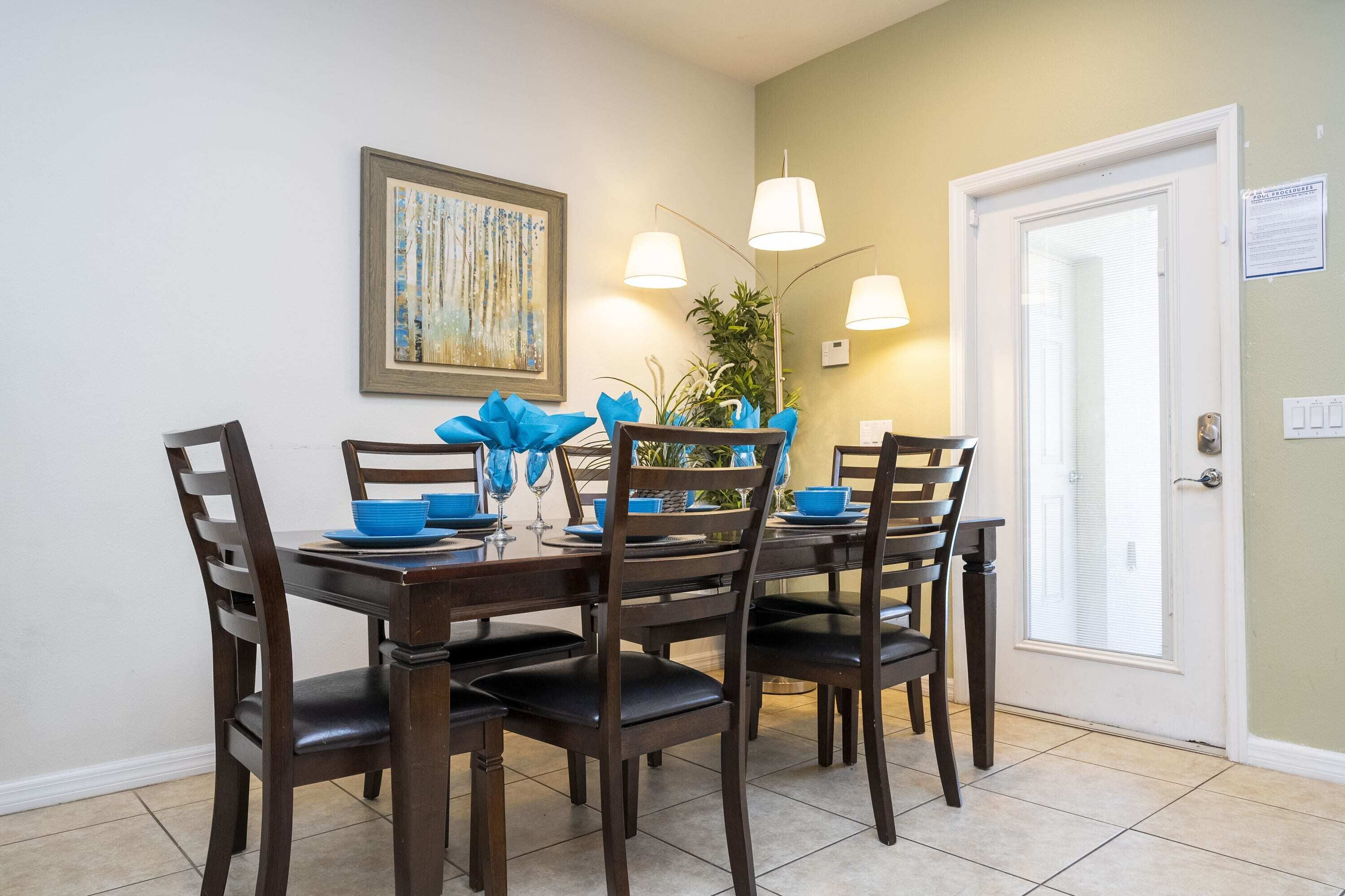 غرفة لتناول الطعام