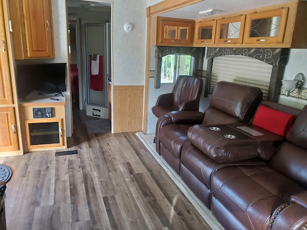 Living area - Riverfront Camper (Prairie Grove)