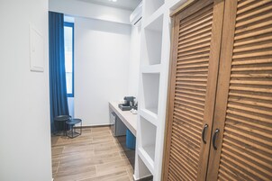 Economy Δωμάτιο | Σεντόνια από αιγυπτιακό βαμβάκι, κλινοσκεπάσματα υψηλής ποιότητας 