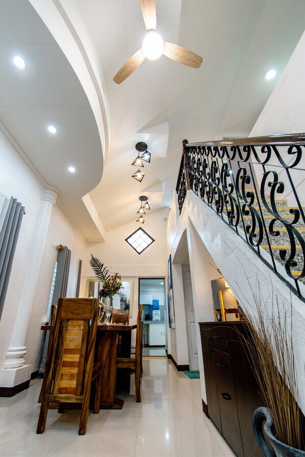 Interior - Whitehaus BnB (Bais City)