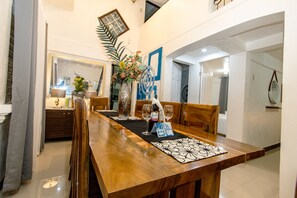 Dining - Whitehaus BnB (Bais City)