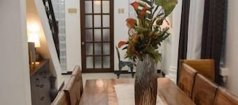 Whitehaus Bnb Bais 
