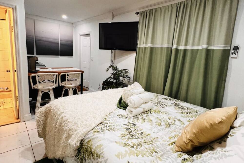 Coral Gables Private vacation home