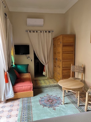 Comfort Double Room | In-room safe, free WiFi, bed sheets - Riad Dar Les Freres (Marrakech)
