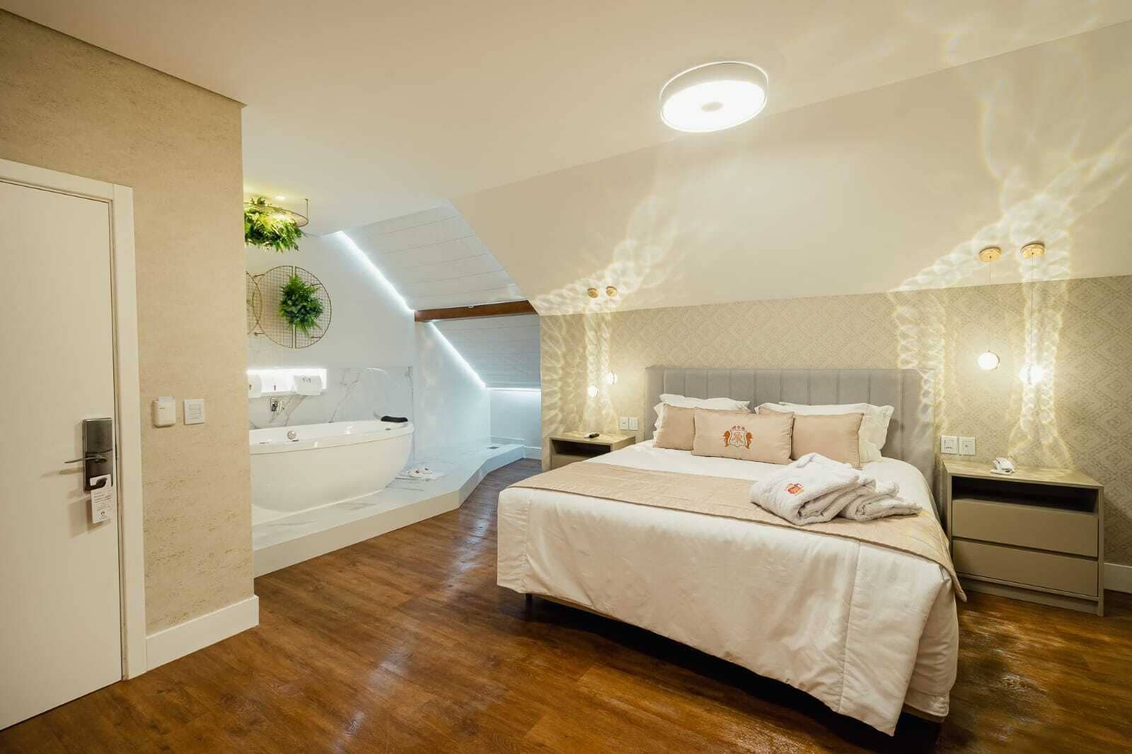 Foto - Hotel e Restaurante GIRATÓRIO RF Vision - A melhor vista 360 de Gramado