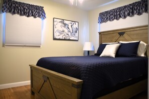 4 chambres, fer et planche à repasser, accès au Wi-Fi (inclus)