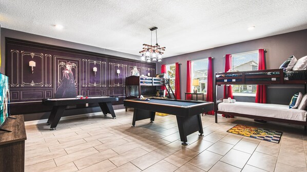 8 Schlafzimmer, Bügeleisen/Bügelbrett, WLAN, Bettwäsche