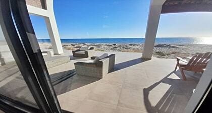 Brand New Beautiful House La Brisas