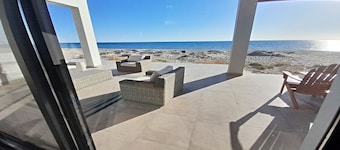 Brand New Beautiful House La Brisas