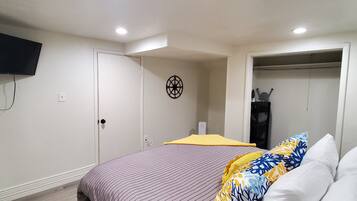 1 bedroom, iron/ironing board, travel crib, free WiFi