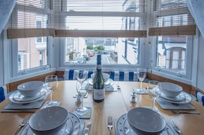 Apartment - Starfish Apartment - 2 Bedroom Apartment - Tenby (Tenby)
