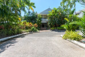 Exterior - Unit 3 @ Palm Villas (Douglas)