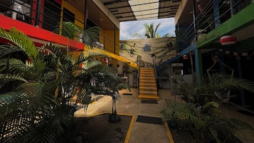 Entrada al alojamiento