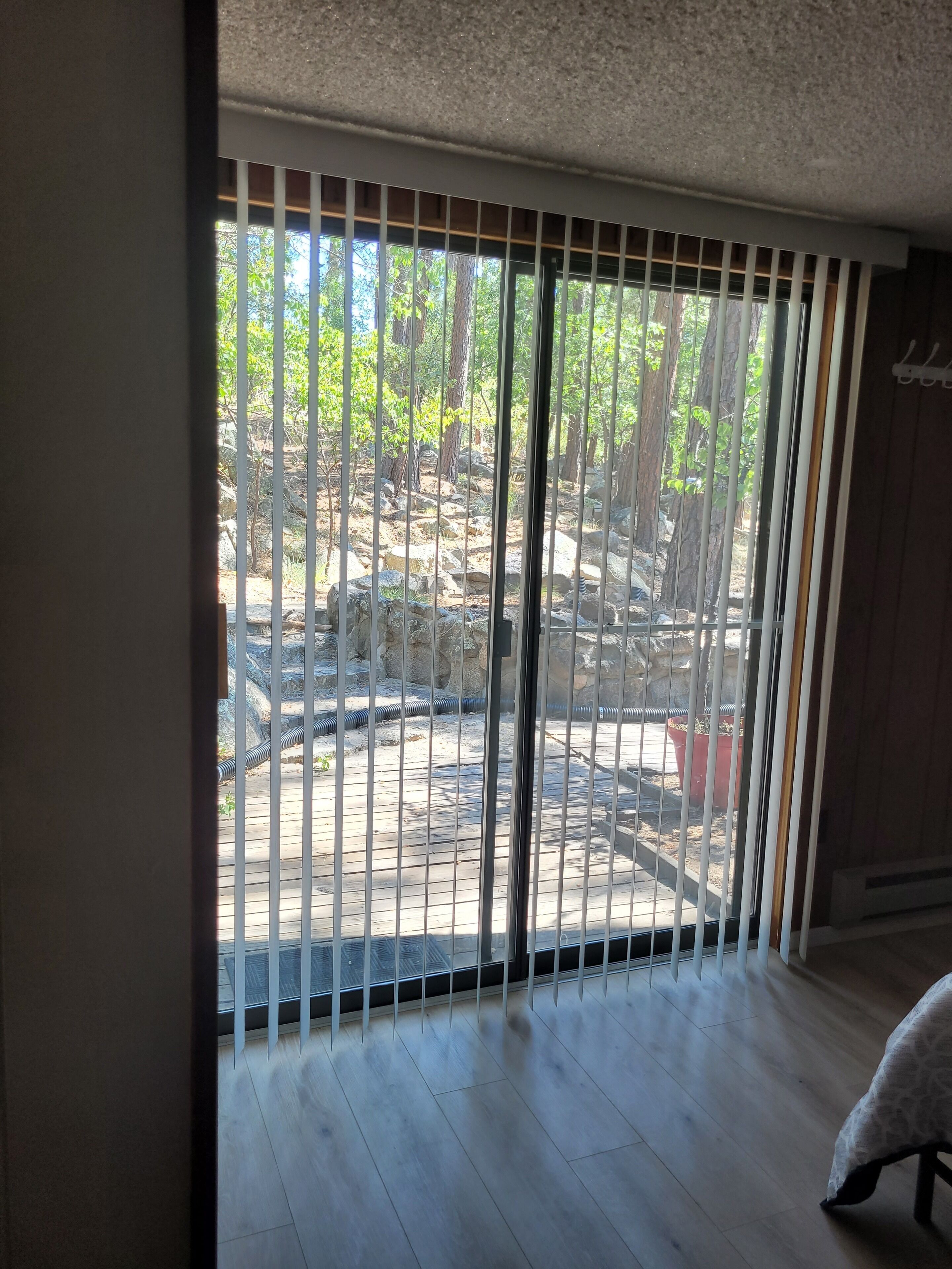 Private Cottage w/ King Bed & Sunset Views