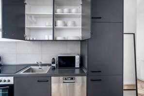 Fridge, microwave, oven, dishwasher