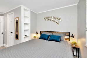 1 soverom, strykejern/-brett, wi-fi (inkludert) og sengetøy