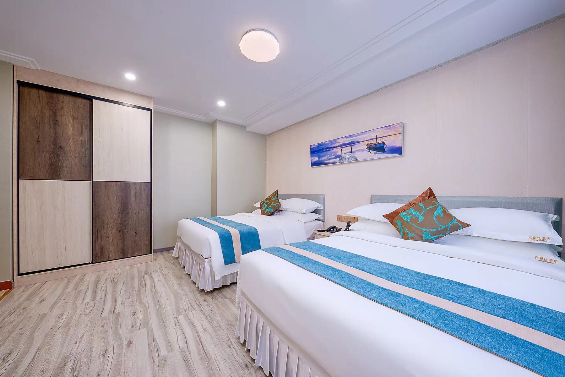 premier twin room | 1 bedroom, egyptian cotton sheets, premium bedding, down duvets