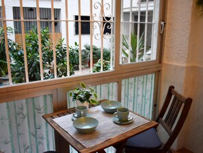 屋外ダイニングエリア