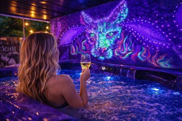 Tina de hidromasaje interior