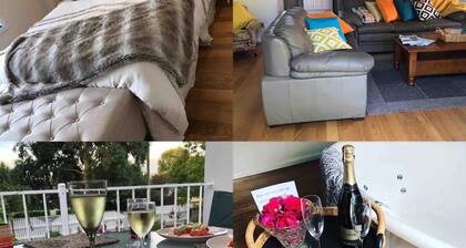 Loch Village Guesthouse-ensuite spa