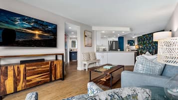 Luxury Condo | Living area