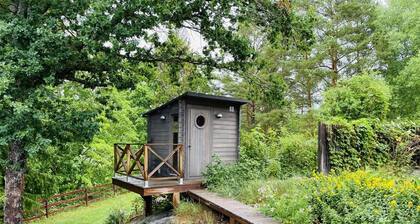 koh tenta, a b&b in a luxury glamping style