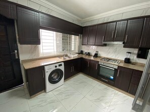 Fridge, microwave, oven, stovetop