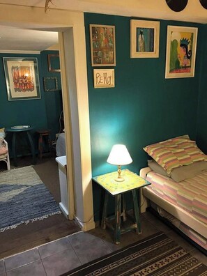 Casa de campo familiar | 2 dormitorios, ropa de cama hipoalergénica, edredones de plumas