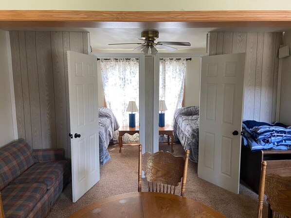 House - Large Country Home Pool and hot tub (Bloomington)